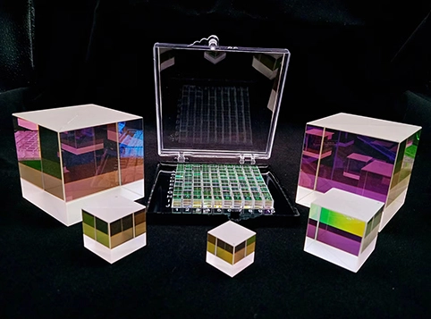 Polarizing Beamsplitter Cube